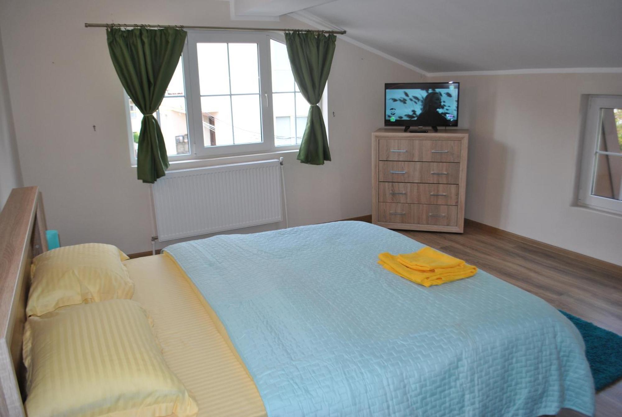 Apartament Beta Lejlighed Bistriţa Eksteriør billede
